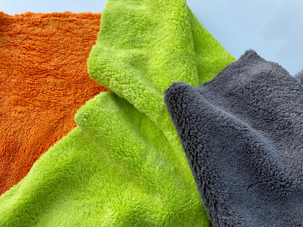 Mikrofasertuch randlos, Allroundtuch für Autowäsche, E-Mobility Shop