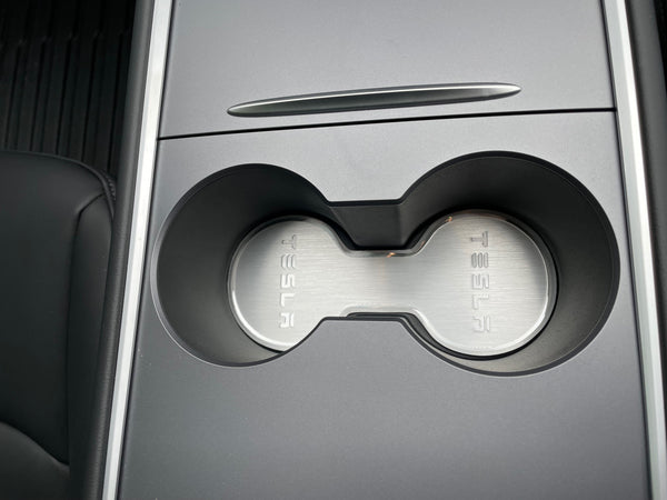Tesla Model 3 und Y Alu Flaschenhalter-Einsatz - Cup Holder Inlet