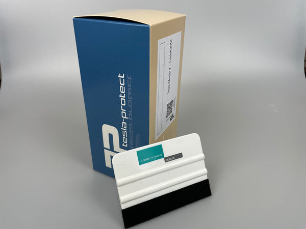 Tesla Model Y Schutzfolie für die Ladekante - Ladekantenschutzfolie Komplett-Set