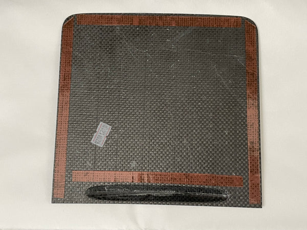 Tesla Model 3 und Y - Echt Carbon Mittelkonsolen-Abdeckung mit Key-Card-Aussparung in MATT