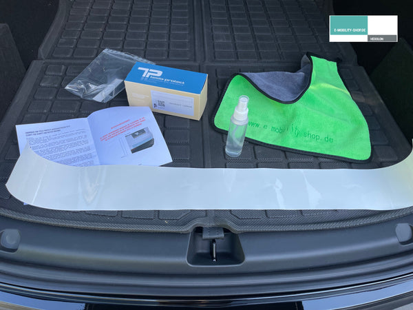 Tesla Model Y Schutzfolie für die Ladekante - Ladekantenschutzfolie Komplett-Set