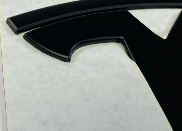 Tesla Model 3  T-Logo Metall - 2 teiliges Set zum Austausch - schwarz matt