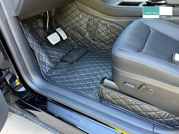 Tesla Model Y Fußmatten-Set - Veganes Leder - 3-teiliges Set