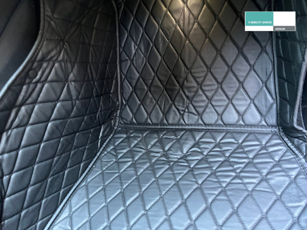 Tesla Model Y Fußmatten-Set - Veganes Leder - 3-teiliges Set