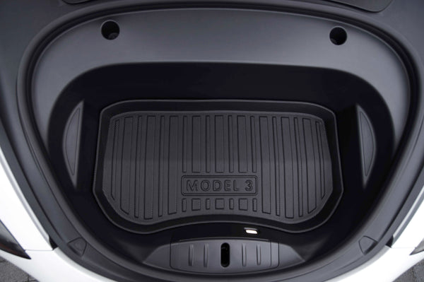 Tesla Model 3 kleine Frunk Matte - Allwetter Schutzmatte - Streifendesign - M3 2021 / 2022 / 2023